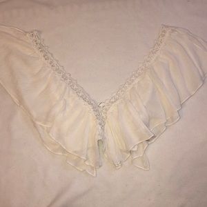 White off the shoulder ruffle crop top